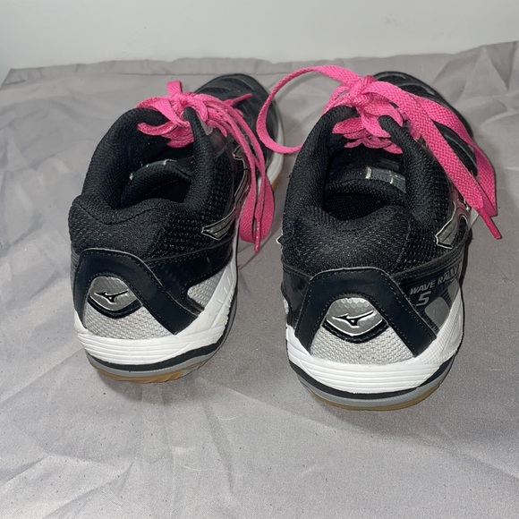 Wave Rally 5 Wmns Volleyball shoe size 7.5 - Picture 2 of 5